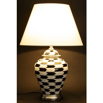 Lampa Z Kloszem(4) Ii Cz.