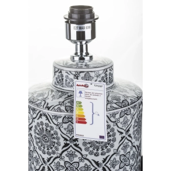 Lampa Z Kloszem (4) Ii Cz.-Prom.
