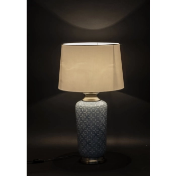 Lampa Z Kloszem (4) Ii Cz.