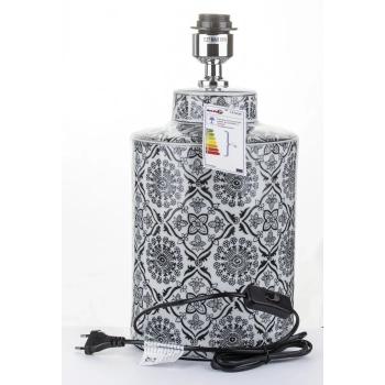 Lampa Z Kloszem (4) Ii Cz.-Prom.