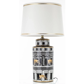Lampa Z Kloszem(4) Ii Cz.