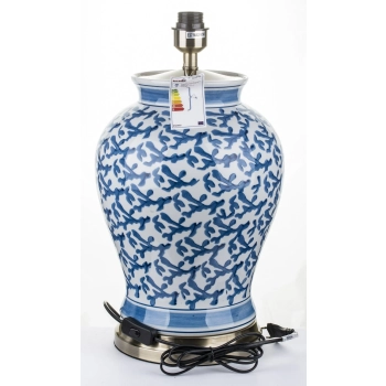 Lampa Z Kloszem (4) Ii Cz.