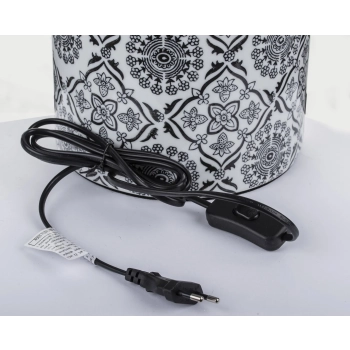 Lampa Z Kloszem (4) Ii Cz.-Prom.