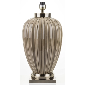 Lampa Z Kloszem Ii Cz.