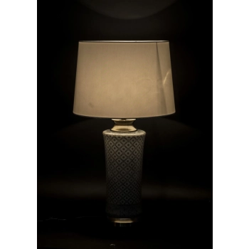 Lampa Z Kloszem (4) Ii Cz.