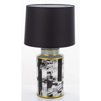 Lampa Z Kloszem(4) Ii Cz.-Prom.