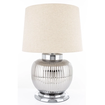Lampa Z Kloszem(4) Ii Cz.-Prom.