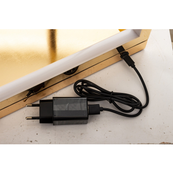 Kolumna Led