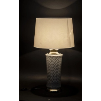 Lampa Z Kloszem (4) Ii Cz.