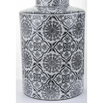 Lampa Z Kloszem (4) Ii Cz.-Prom.
